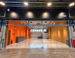 Carros Centre (D25), Factory #632379071